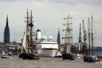 Hase und Igel mit Cruisy beim 825. Hafengeburtstag Hamburg 2014_22